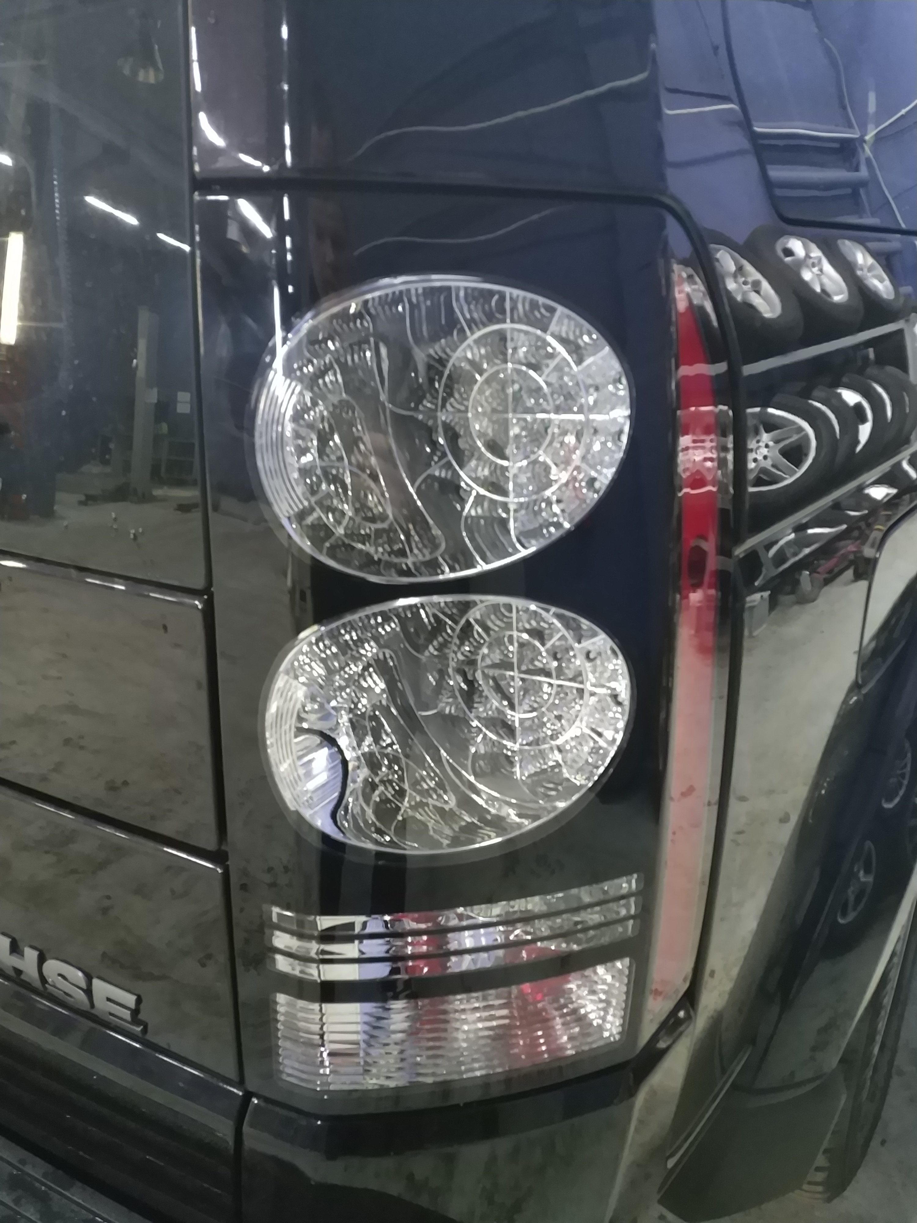 Задние фонари Land Rover Discovery 4+ LED
