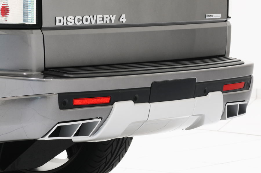 Задний бампер стиль startech  Land Rover Discovery 3 / 4